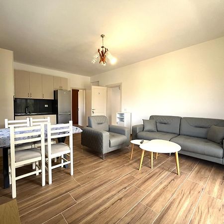 Vila 4 Stinet Vlore Exterior photo